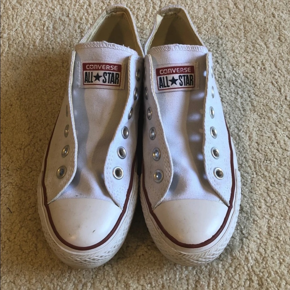 Converse White Size 7.5 with very little wear.